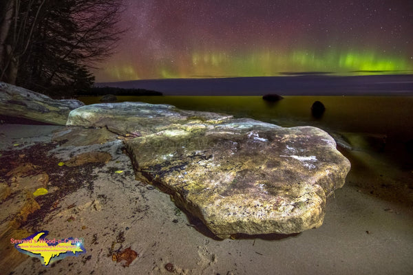 Michigan Landscape Photography Northern Lights Over Lake Superior Shores