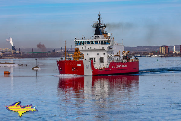 Great Lake Freighters USCG Mackinaw-5069